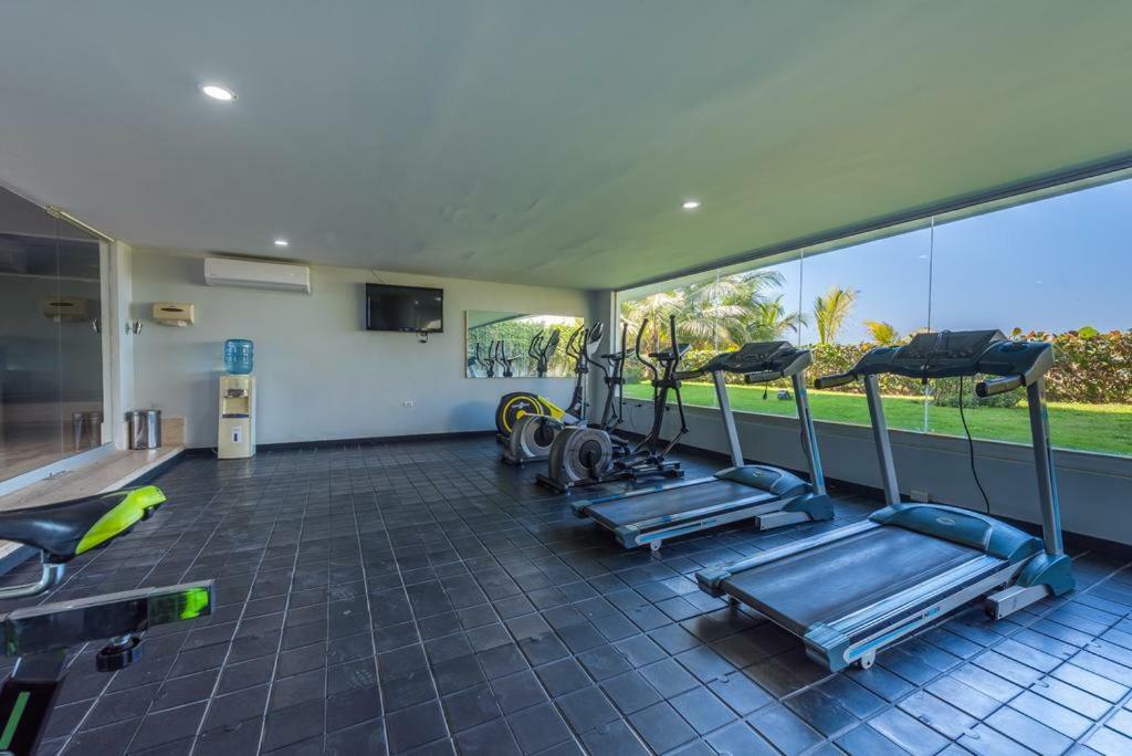 Apartamento, En Primera Linea De Playa Apartamento